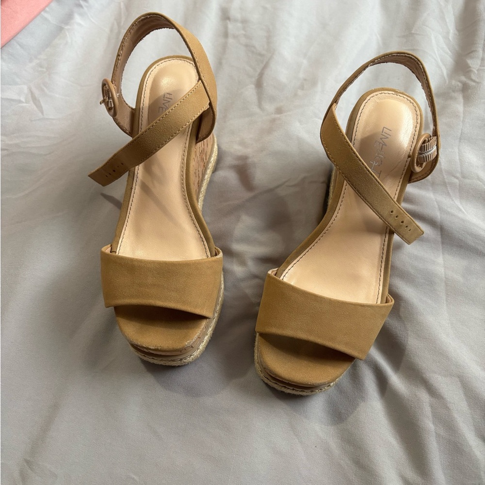 Limelight Tan Dress Shoes Classic Versatile Design